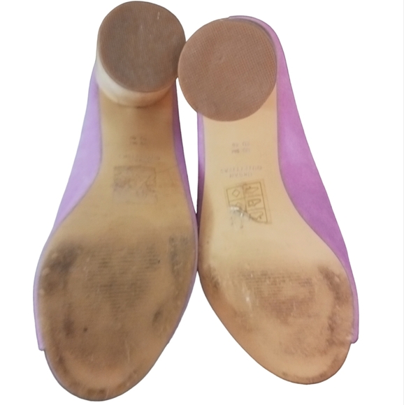 Urban Outfitters Pink Suede Mule Open Toe Round Heels size 9 - Picture 6 of 10